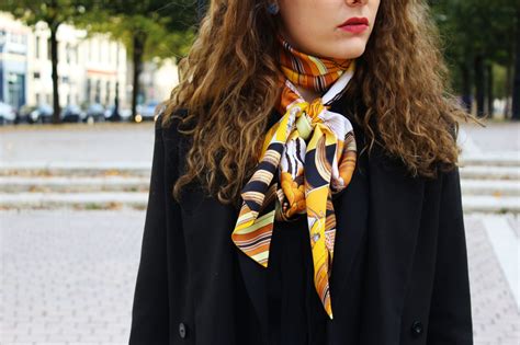 comment porter foulard hermes|hermes handtaschen outlet.